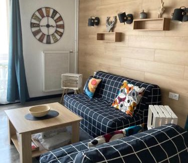 Saint-Etienne-en-Devoluy Apartment | Studio cosy 5 personnes aux pieds des pistes.