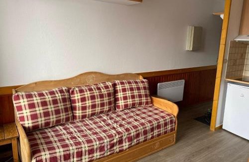 Montalbert Apartment | Studio cosy, accès direct pistes, proche commodités - FR-1-181-2505