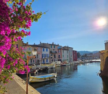 Martigues Apartment | Studio cosy au cœur de l'île