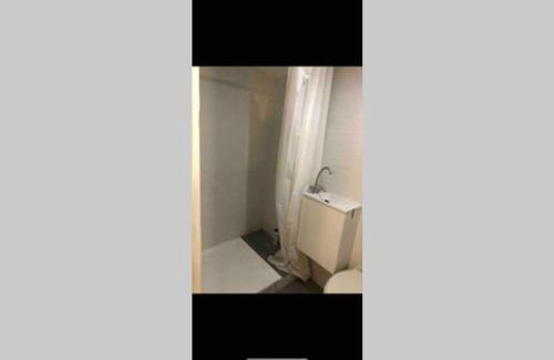 Toulon Apartment | Studio cosy avec possibilité piscine en supplément