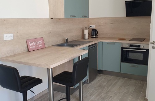 Medis Apartment | Studio Cosy Avec Terrasse Dans Maison Neuve à Royan