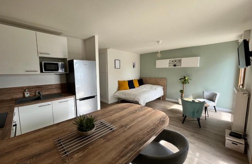Montevrain Apartment | Studio Cosy et son Emplacement Idéal