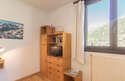 La Salle-les-Alpes Apartment | Studio cosy pour 2 à La Salle-les-Alpes, proche pistes et commerces - FR-1-330F-162