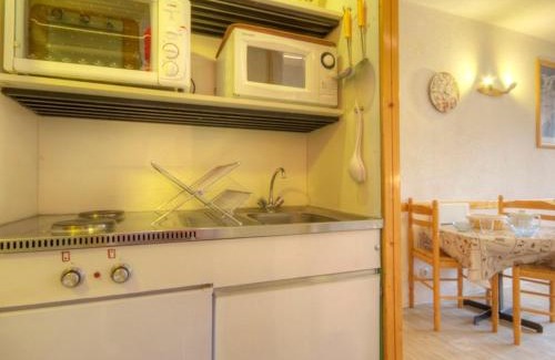 Arc-1800 Apartment | Studio cosy proche pistes, balcon, WIFI gratuit, parking à proximité - FR-1-346-473