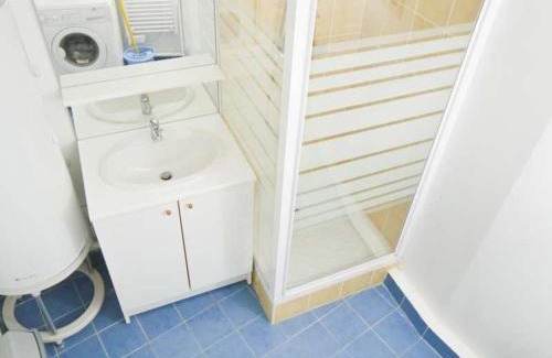 Brides-les-Bains Apartment | Studio cosy proche télécabine et thermes, balcon ombragé, wifi inclus, animaux acceptés - FR-1-512-125