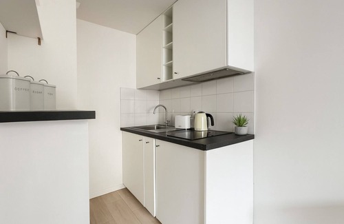 Combat Apartment | Studio cosy proche des Buttes-Chaumont