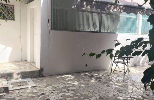 Grand Dakar Apartment | Studio Cosy & Quiet 1 bed living room & patio Fann Hock