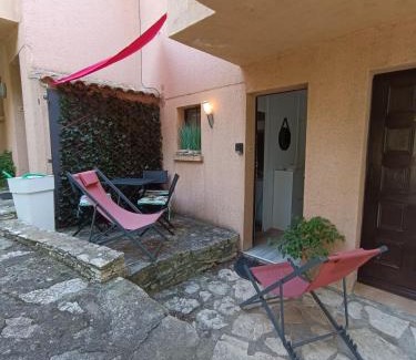 Patrimonio Apartment | studio cosy vue mer