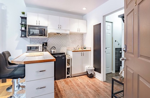 Maisonneuve Apartment | Studio COZY/Rue Ste-Catherine
