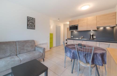 Bredene Apartment | Studio Deauville II 010 by Interhome