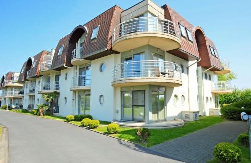 Bredene Apartment | Studio Deauville II 010 by Interhome