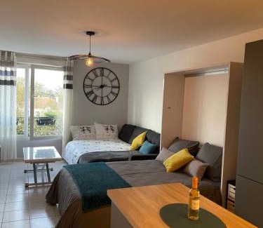 Montevrain Apartment | Studio Disneyland Paris Holidays