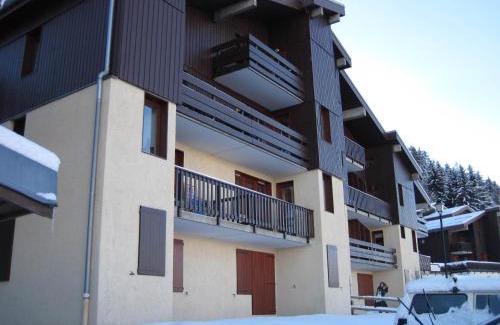 Montchavin Apartment | Studio divisé avec terrasse sud, proche pistes et centre station, rez-de-chaussée - FR-1-181-2523