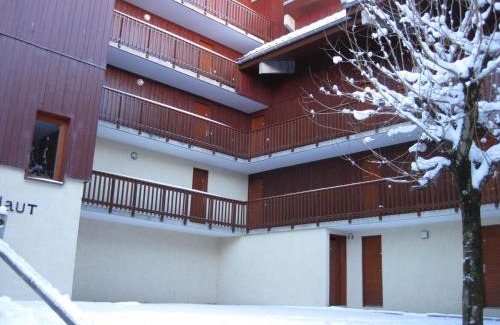Montchavin Apartment | Studio divisible chaleureux proche des pistes avec balcon - FR-1-181-2535