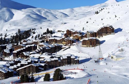 Belle Plagne Apartment | Studio divisible 4 pers. sud, balcon, ski-in/ski-out, Belle Plagne - FR-1-455-108