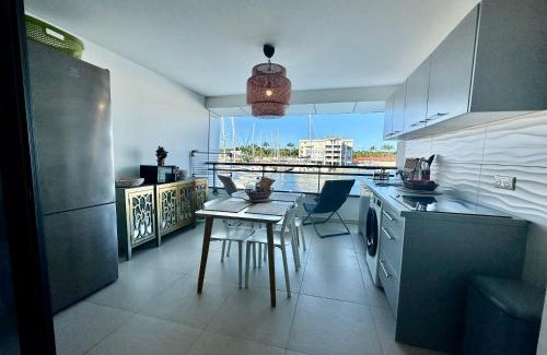 Saint-Francois Apartment | STUDIO DU MUSEE