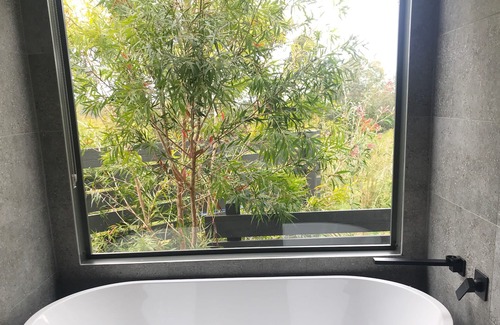 Scotsdale Apartment | Studio DUET Luxury Private - 5 minutes to Denmark