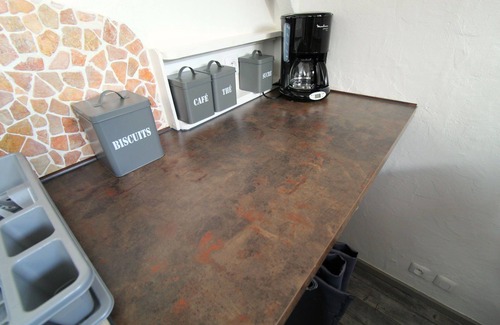 Pallud Apartment | Studio DUPLEX, Valley view, Quiet, free WIFI, Parking, Hypercentre at 400 m