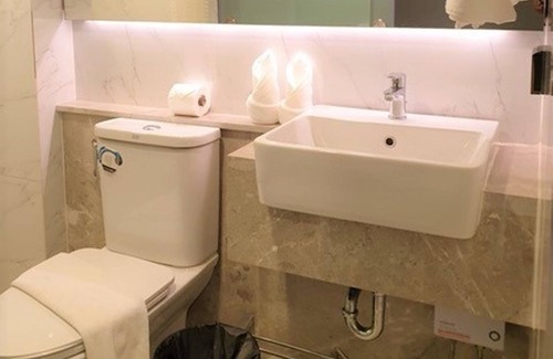 Phra Khanong Nuea Hotel | Studio Ekamai