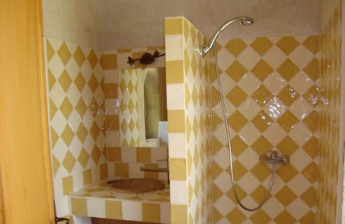 Sigonce Apartment | Studio-Ensuite with Shower
