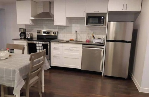 LaSalle Apartment | Studio Entièrement Rénové