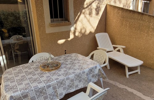 Molini Condo | Studio et Terrasse Privative à 20m de la Plage