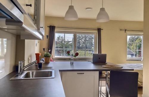 Fexhe-le-Haut-Clocher Apartment | Studio Félicie