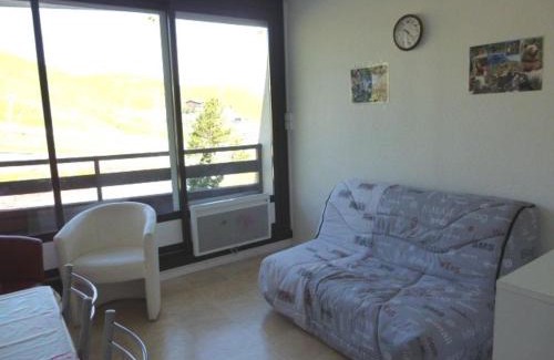 Arette Apartment | Studio familial 6 pers. accès pistes, balcon, parking gratuit, casier à skis - FR-1-602-24