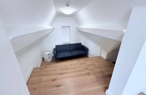 Childs Hill Apartment | Studio Flat 9 in Golders Green