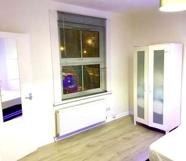 East Walworth Apartment | Studio flat in central London