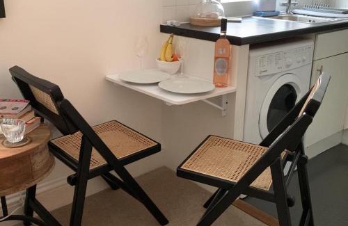 St. Johns Wood Apartment | Studio flat in the heart of St. Johns Wood
