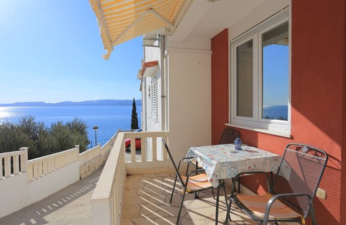 Mimice Apartment | Studio flat near beach Mimice, Omiš (AS-18149-d)