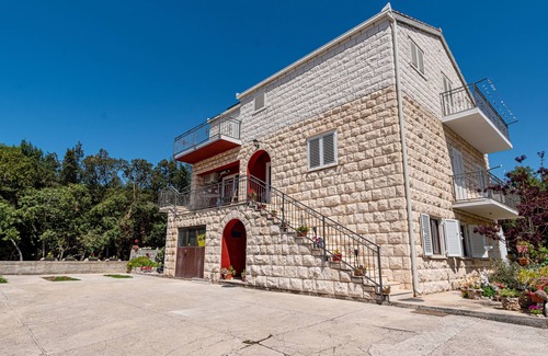 Mali Ston Apartment | Studio flat with air-conditioning Mali Ston, Pelješac (AS-14434-b)