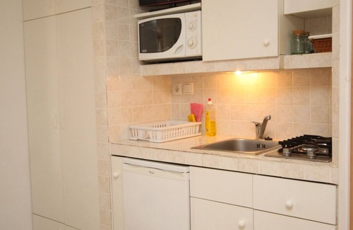 Basanija Apartment | Studio flat with terrace Bašanija, Umag (AS-7148-b)