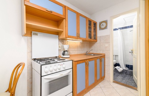 Kavran Apartment | Studio flat with terrace Kavran, Marčana (AS-14109-a)