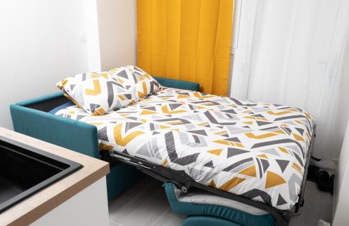 Loisin Apartment | Studio fonctionnel proche de la frontière