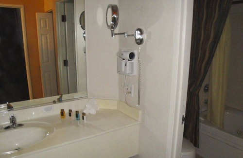 Palo Verde Condo | Studio for 2~ GREAT RATES~ BOOK SOON~ GREAT LOCATION~ GREAT AMENITIES