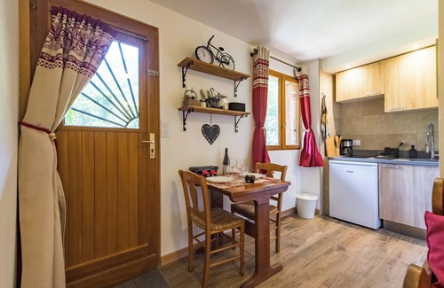 Coeur de Maurienne Arvan Apartment | Studio for 2 people, perfect for mountain lovers!