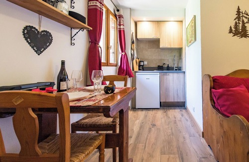 Coeur de Maurienne Arvan Apartment | Studio for 2 people, perfect for mountain lovers!