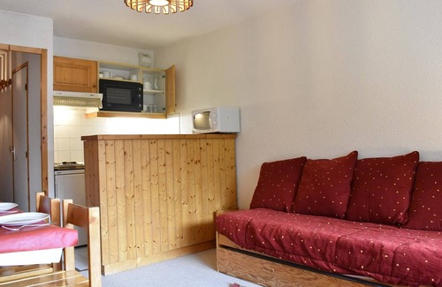 Meribel Centre Apartment | Studio for 4 in Méribel, near slopes, balcony, ski locker, no pets allowed