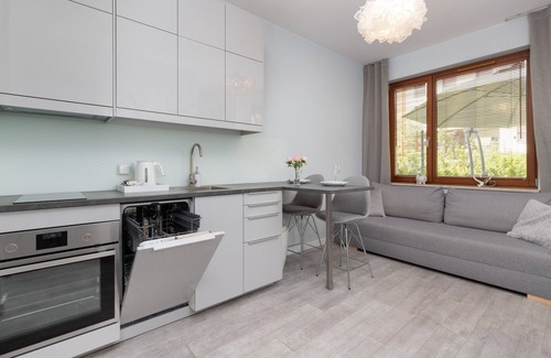 Wrzeszcz Apartment | Studio Garnizon With Terrace by Renters