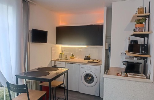 Port Rive Gauche Apartment | Studio Gruissan La Presqu'île 2
