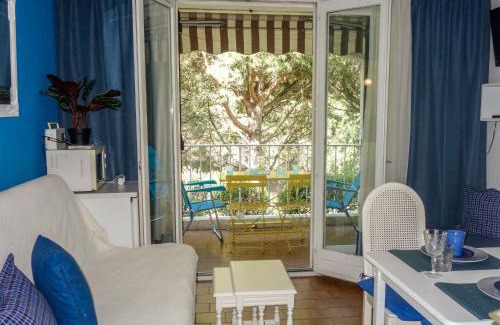 La Madrague Apartment | Studio Hauts de la Madrague-11 by Interhome
