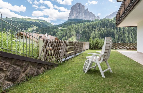 Santa Cristina Val Gardena Apartment | Studio 'Hotel Residence Gardena Dolomites 2' with Mountain View, Garden & Wi-Fi