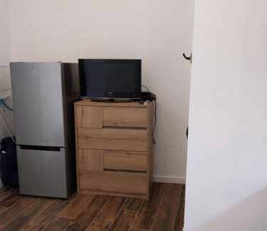 Aubagne Apartment | Studio hypercentre, refait à neuf