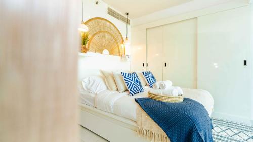 Al Raha Beach Apartment | Studio In Al Hadeel Hosted By Voyage