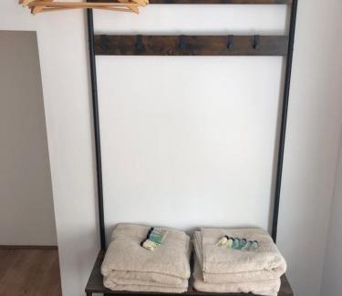 Bolton Apartment | Studio in Bolton town, Short stay studio 4