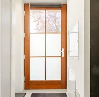 Hohenschoenhausen Apartment | Studio in der alten Fabrik