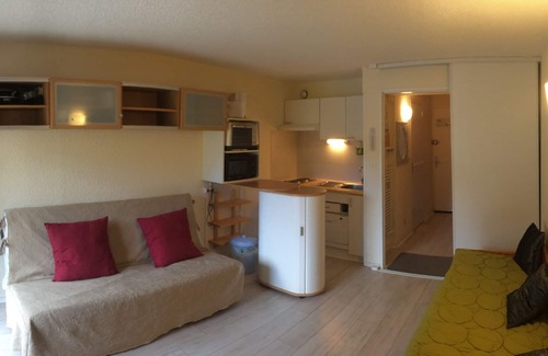 La Mongie Apartment | Studio in La Mongie, 5 people all comfort at the foot of the slopes, covered parking