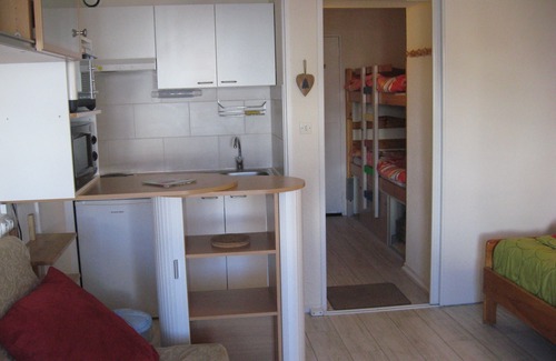 La Mongie Apartment | Studio in La Mongie, 5 people all comfort at the foot of the slopes, covered parking